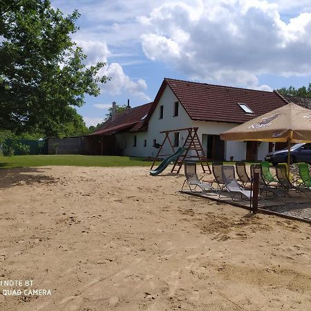 Apartmany Natalie Dvory nad Luznici Dış mekan fotoğraf